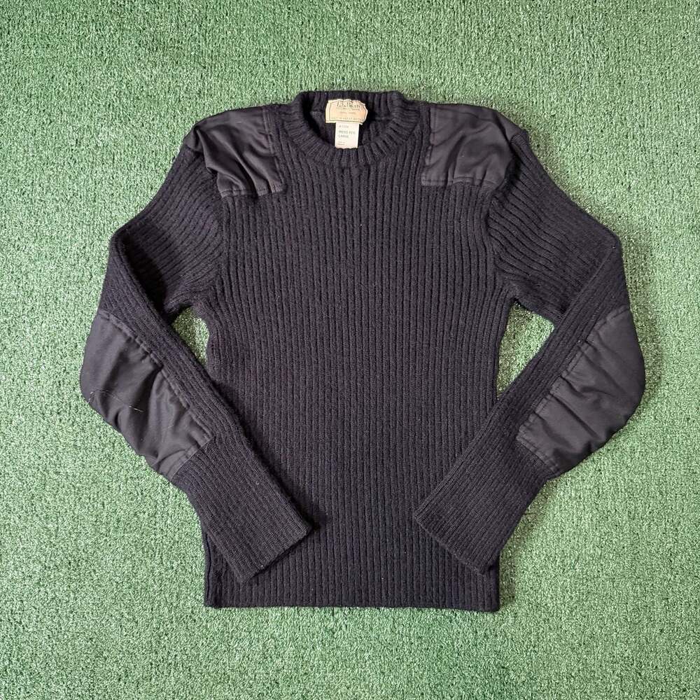 Vintage L.L. Bean 100% Wool Commando Style Ribbed Crewneck Sweater in Black